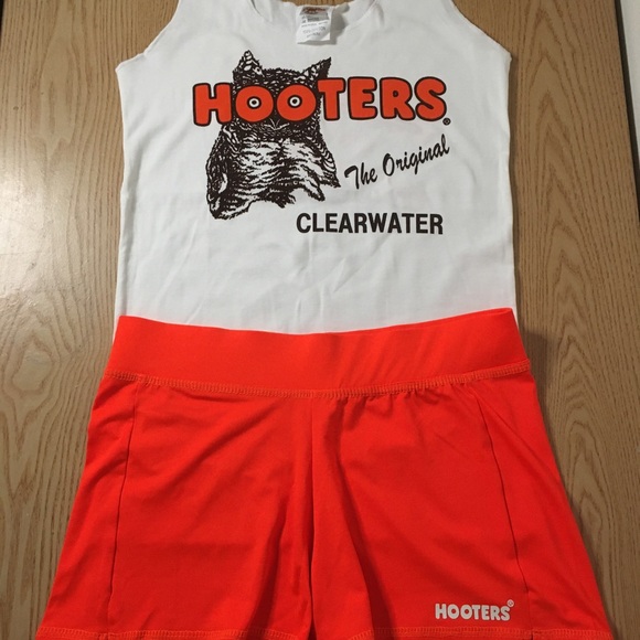 New Hooters Girl Uniform Bundle Tank Shorts Money Pouch Size XS/XXS - Picture 5 of 15